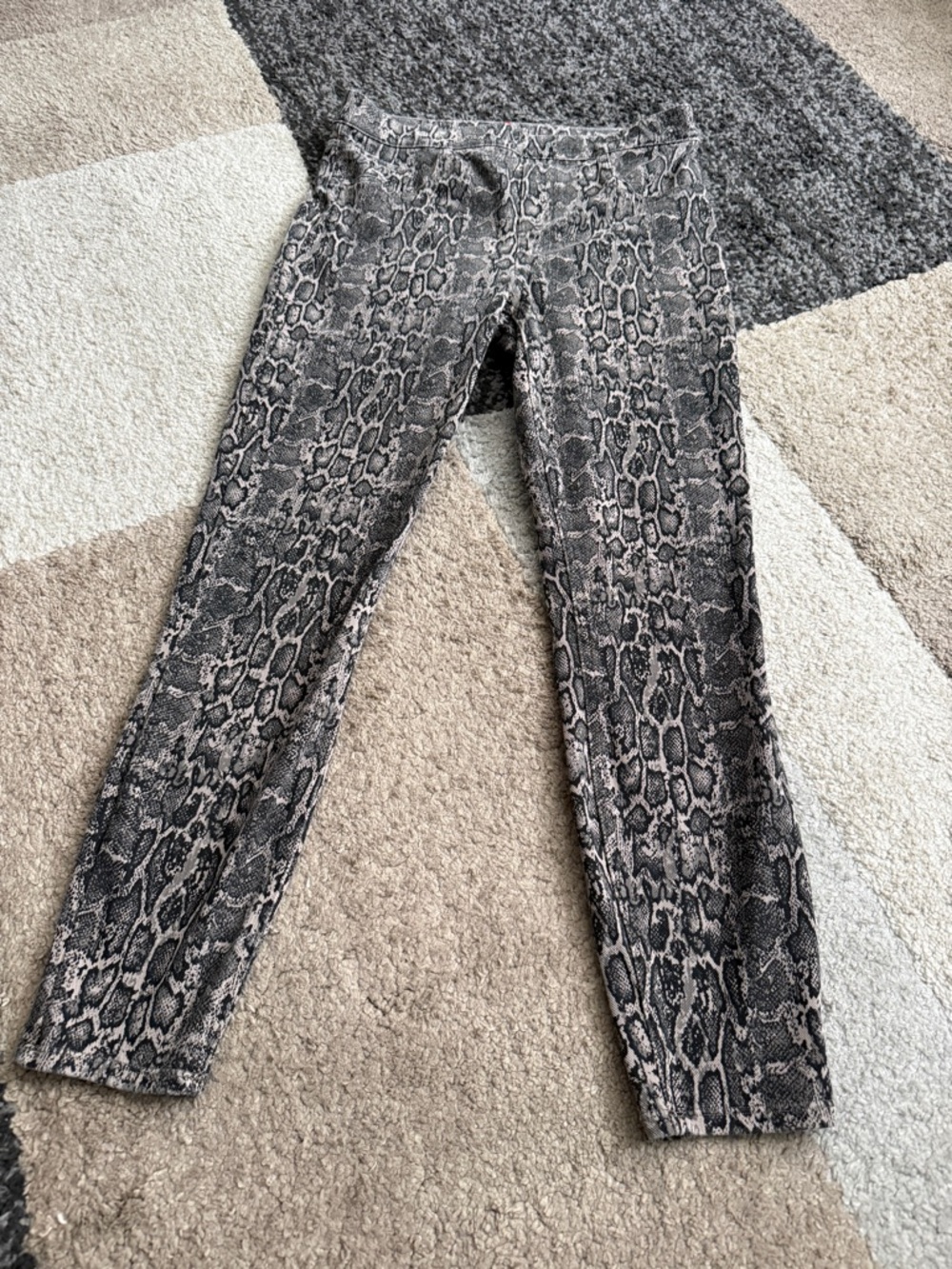 SPANX Women’s Large Animal Print High-Waist Pull-On Leggings